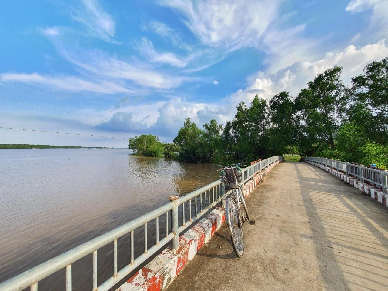 Nam Binh Homestay Ben Tre Extérieur photo