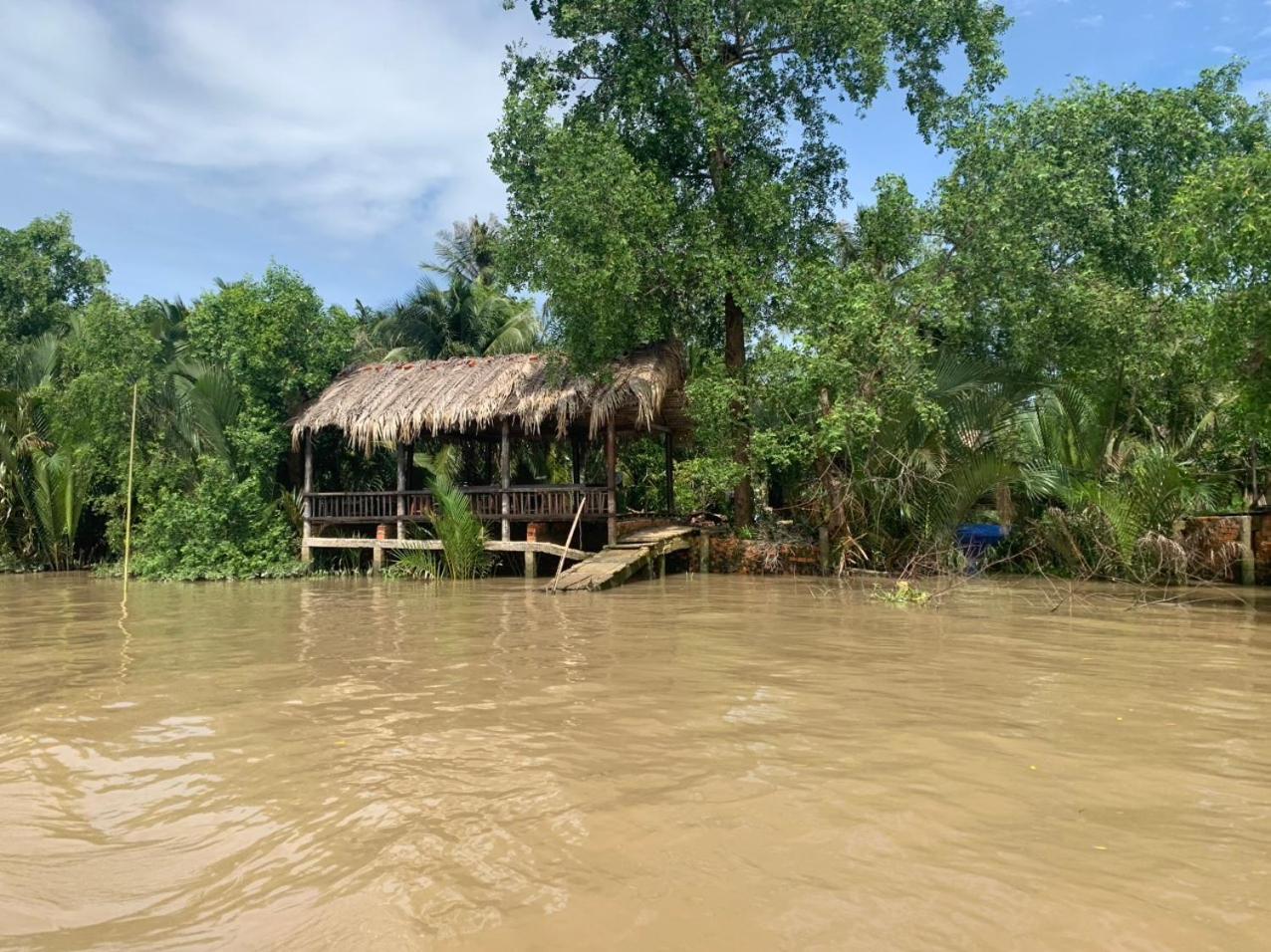 Nam Binh Homestay Ben Tre Extérieur photo